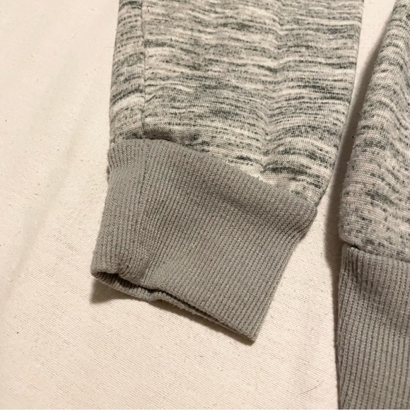 Mikk Athletica Love Long Sleeve Pullover Womens Size Large Sweater - Picture 10 of 15